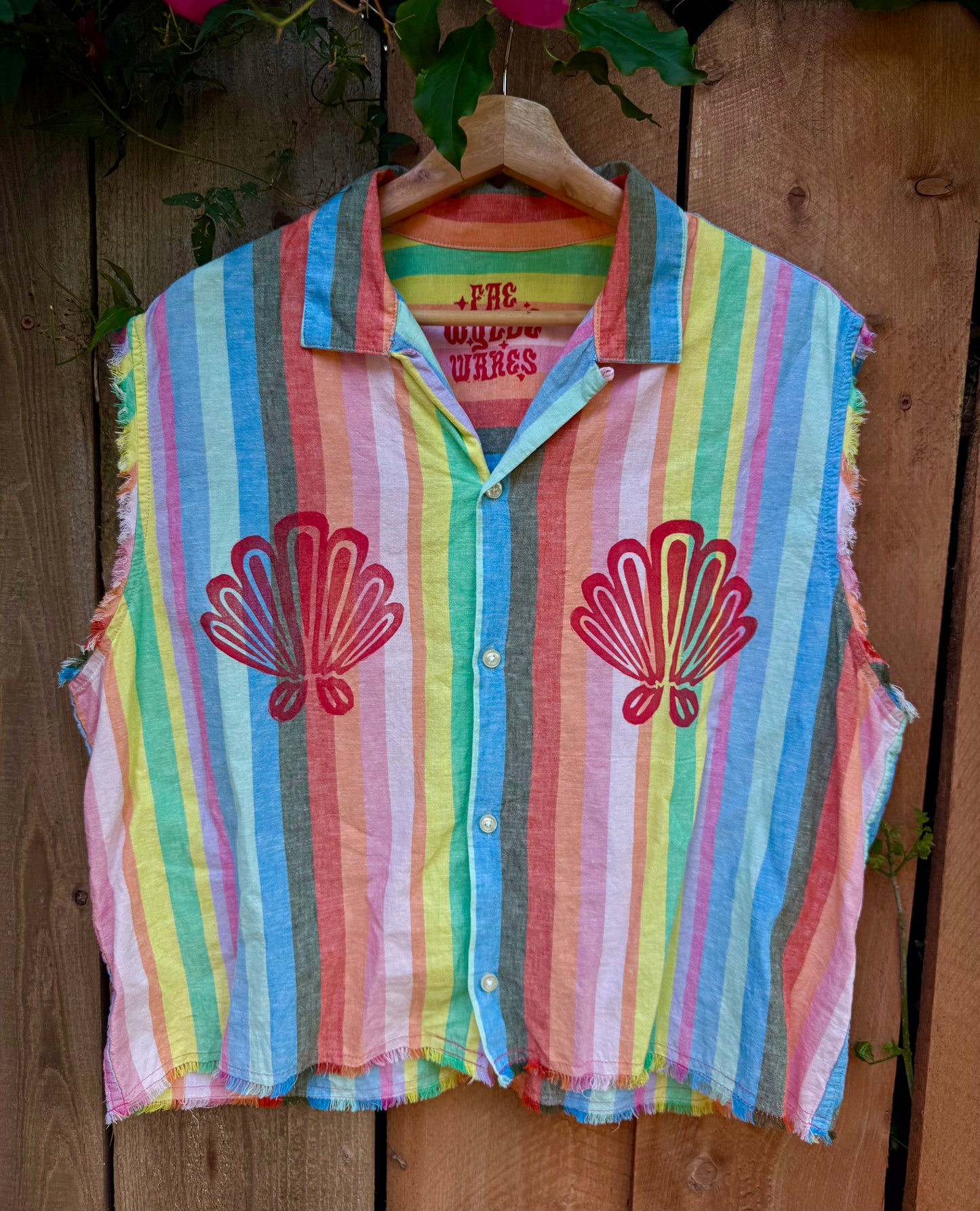 Shell Boob Button Up